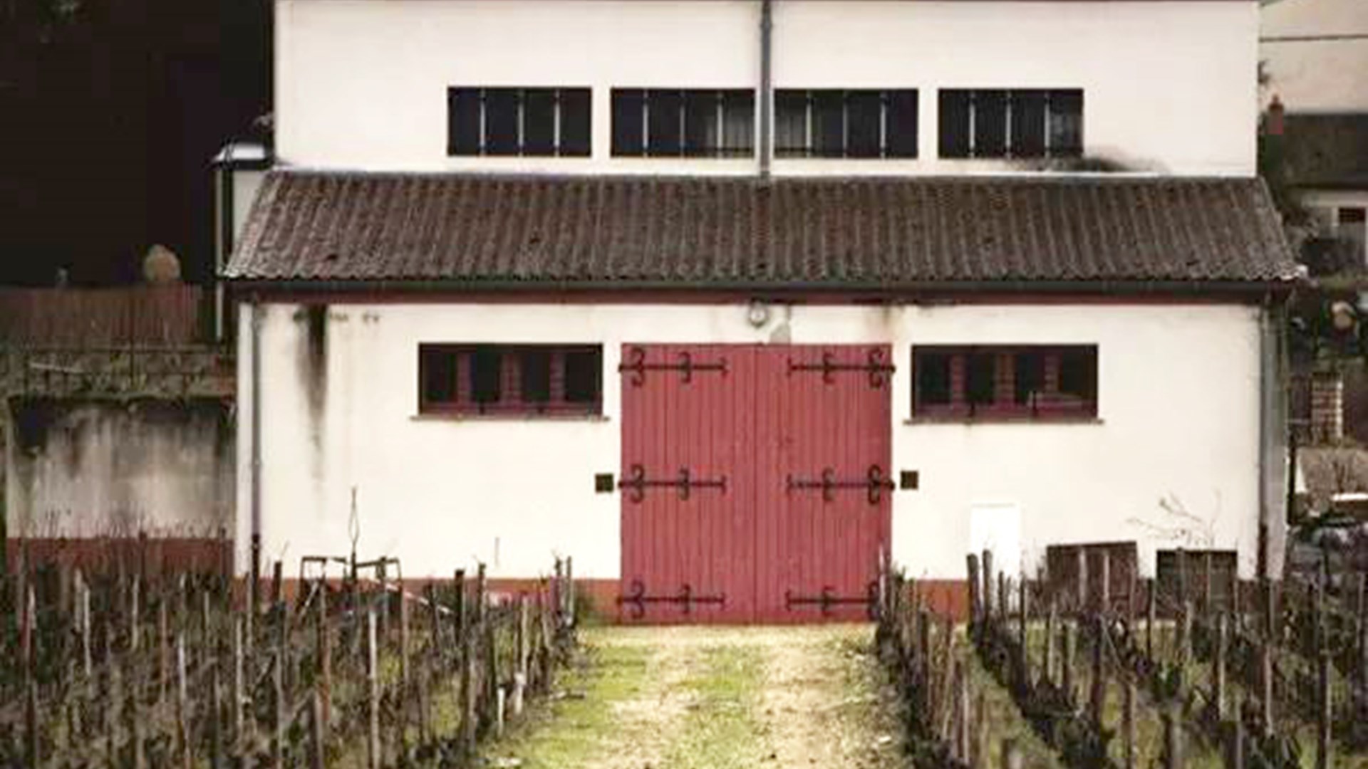 La casa di Henri Jayer in tipico stile borgognone  